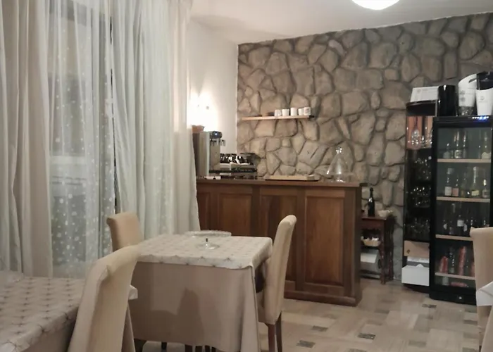 Hotel Regina Yeti Bistrot