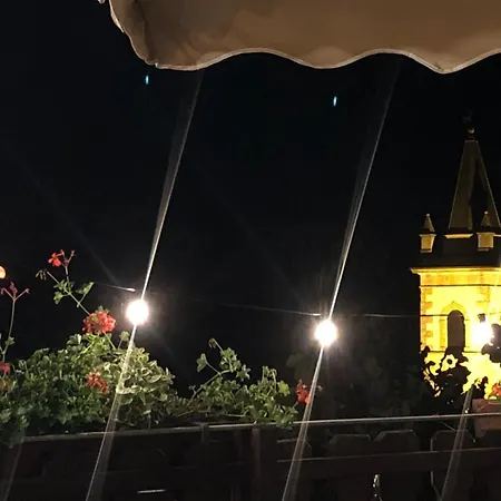 Regina Yeti Bistrot سيستولا