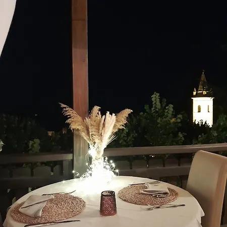 Regina Yeti Bistrot فندق 3*