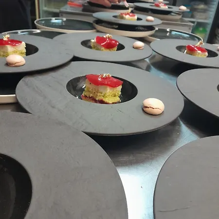 Regina Yeti Bistrot Отель 3*