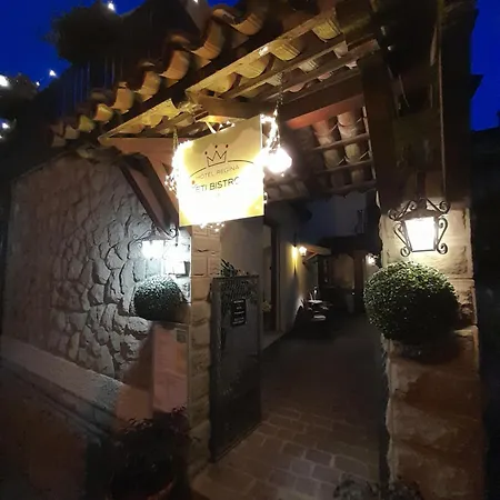 Regina Yeti Bistrot Отель