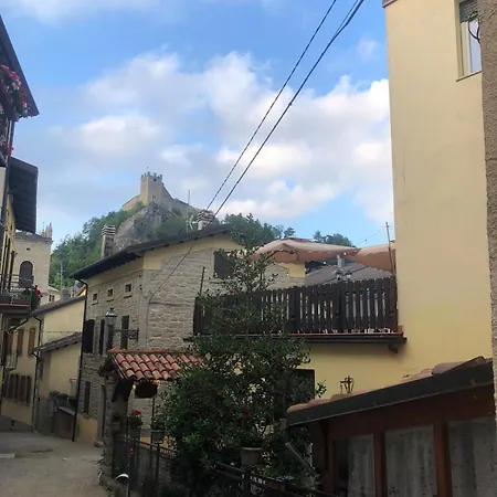 Отель Regina Yeti Bistrot