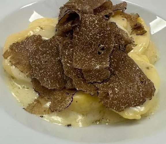 Regina Yeti Bistrot Szálloda 3*