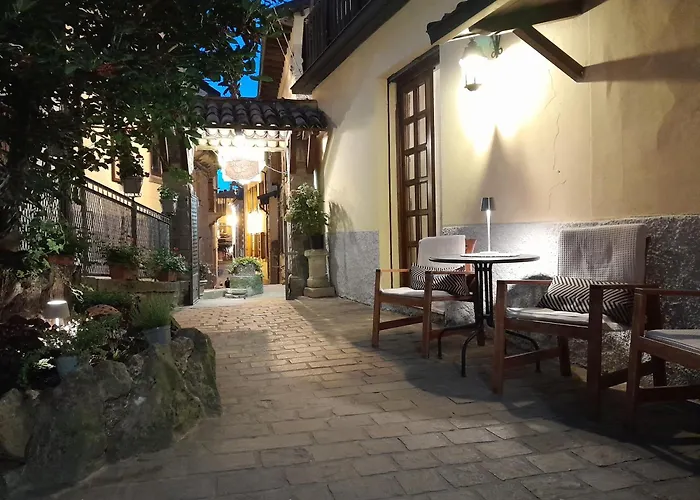 Regina Yeti Bistrot Szálloda 3*